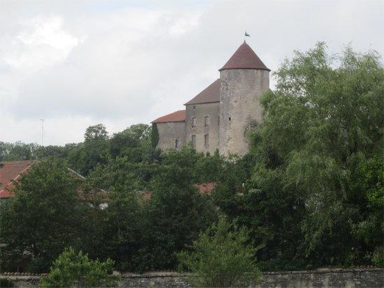 Gondrecourt le Château